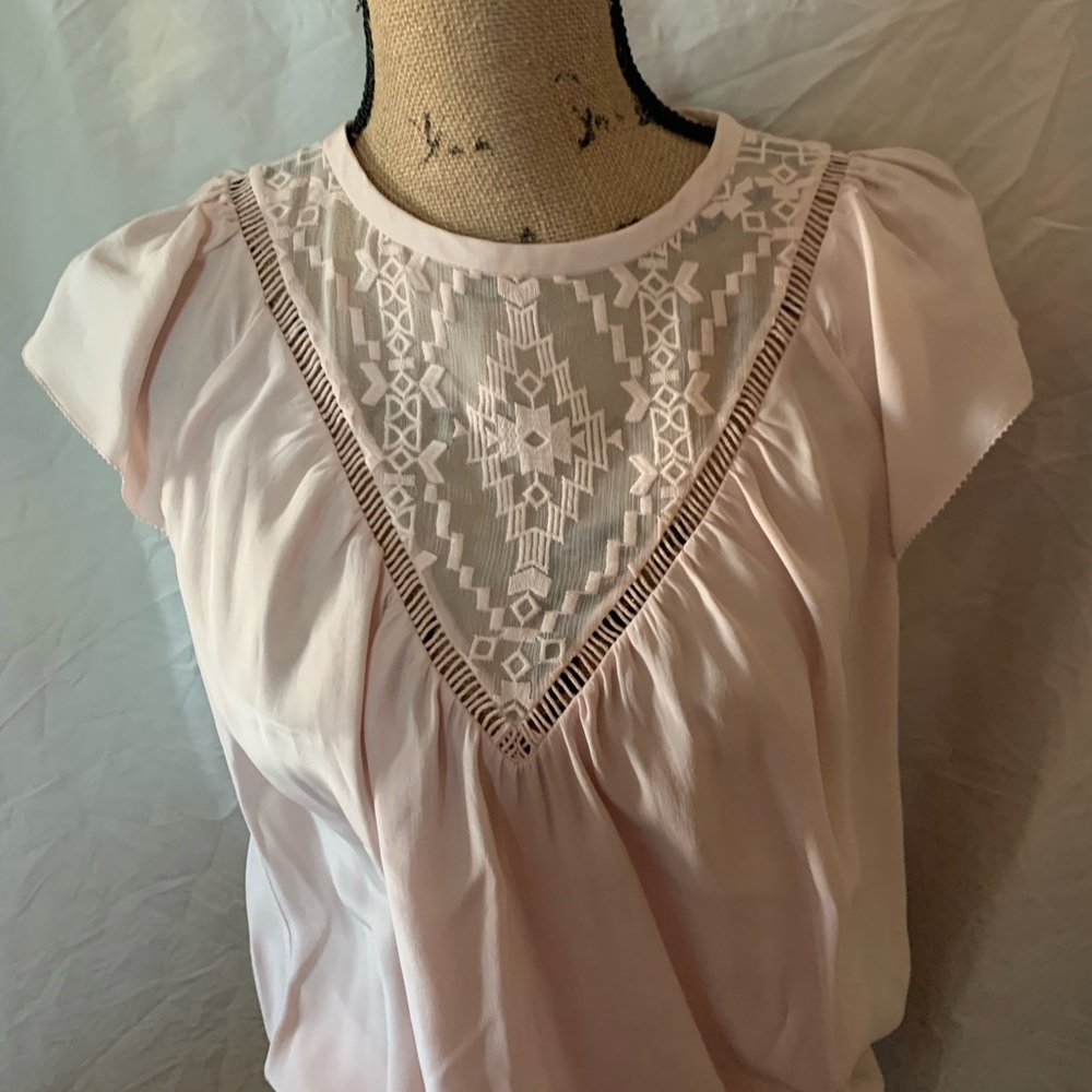 Rebecca Taylor pale pink lace blouse also worn by Emma Swan Once Upon a Time
